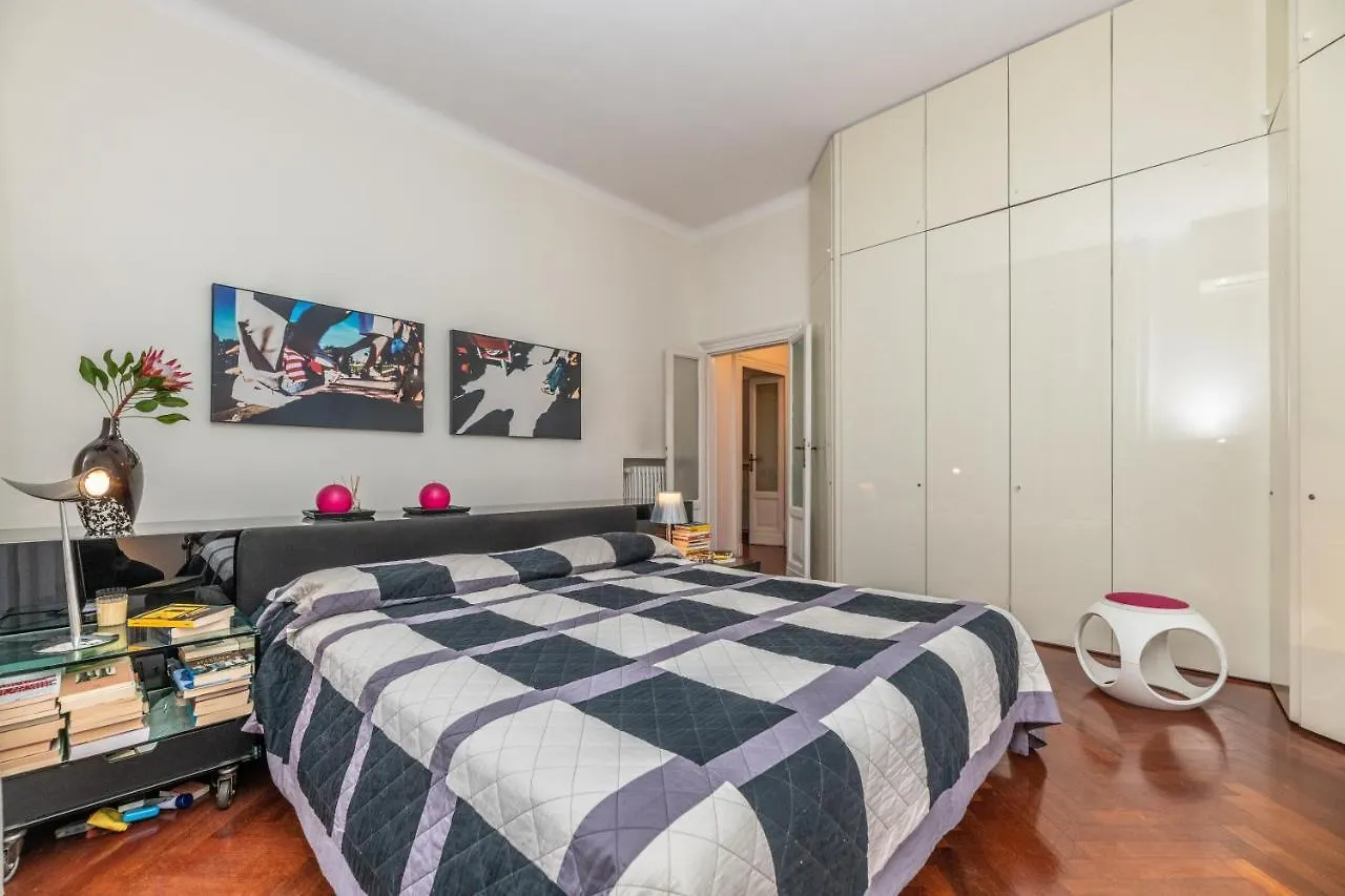 Very Central In Cadorna Station Area! Excellent If You Arrive From Malpensa Airport Milán Apartmán